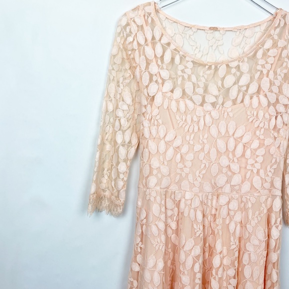 Free People Blush Floral Lace Flounce Dress Small - Picture 3 of 7